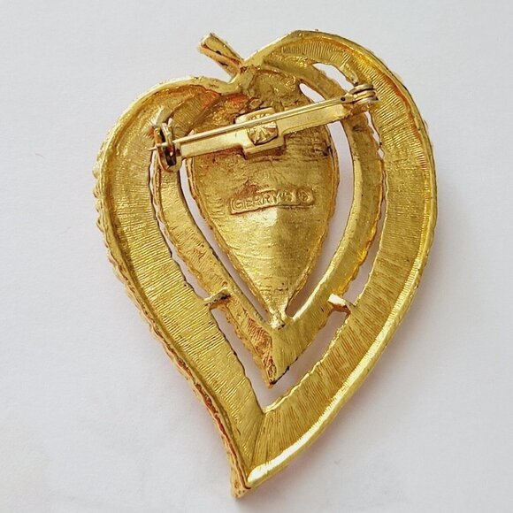 Vintage Gerry's Leaf Brooch Textured Brushed Gold Tone 3D Fall Autumn Timeless - Picture 2 of 10